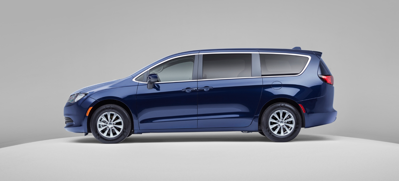 Illustration for article titled Chrysler Brings Back the Voyager Name as a Rebadge of the Entry-Level Pacifica Minivan